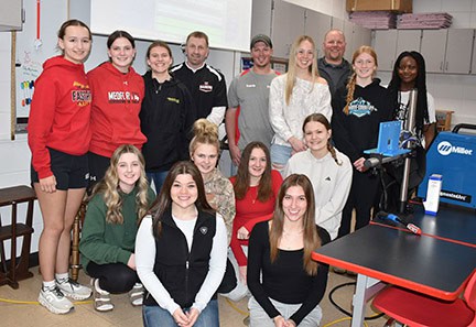 Enerquip Expands Welding Simulator Program to Local Schools